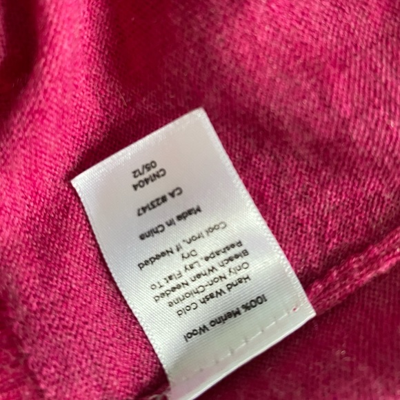 Talbots 100% Pure Marino Wool Pink Cardigan (M) - Picture 4 of 6